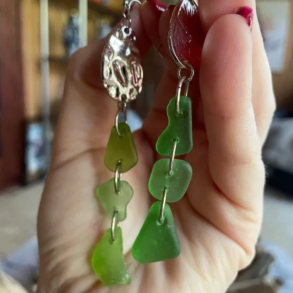 Sea Glass Handmade SeaGlass Chandelier Green Silver 3 inch New Gift Artisan - Picture 8 of 9